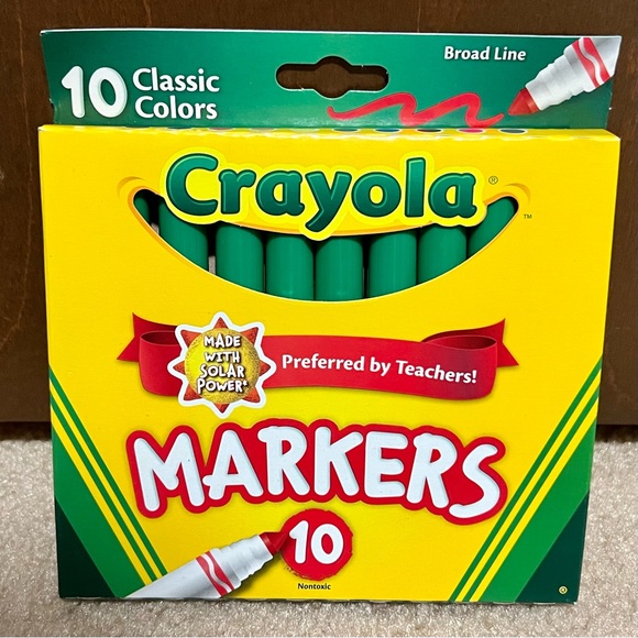 Single Color Pack Crayola Markers- Green - Picture 1 of 2